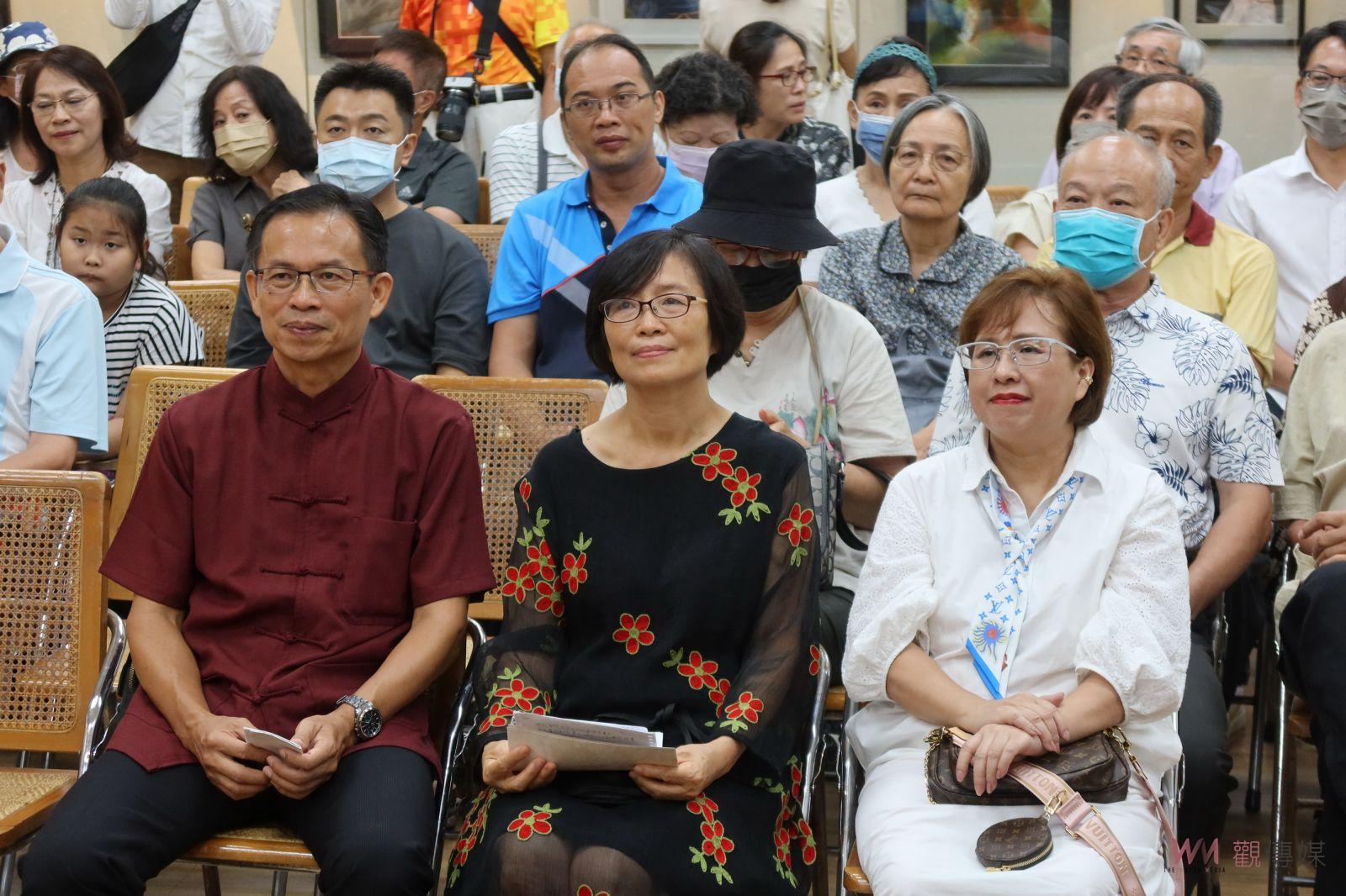 影／遺傳藝術細胞基因！芬園三姐弟妹書畫聯展　虛實之間藝起前行 - https://www.watchmedia01.com
