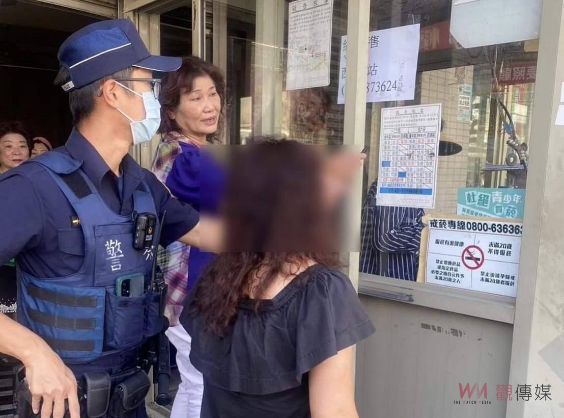 遊客參拜後座車故障身無分文　臺西警掏腰包幫買車票助返家 - https://www.watchmedia01.com