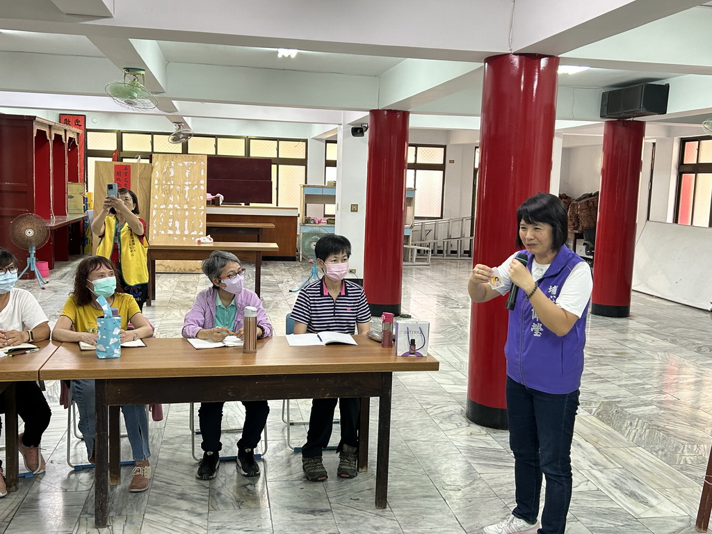 原來關公本名叫馮賢 埔心樂齡學習中心力推地方走讀文史老師細說真實歷史 - https://www.watchmedia01.com