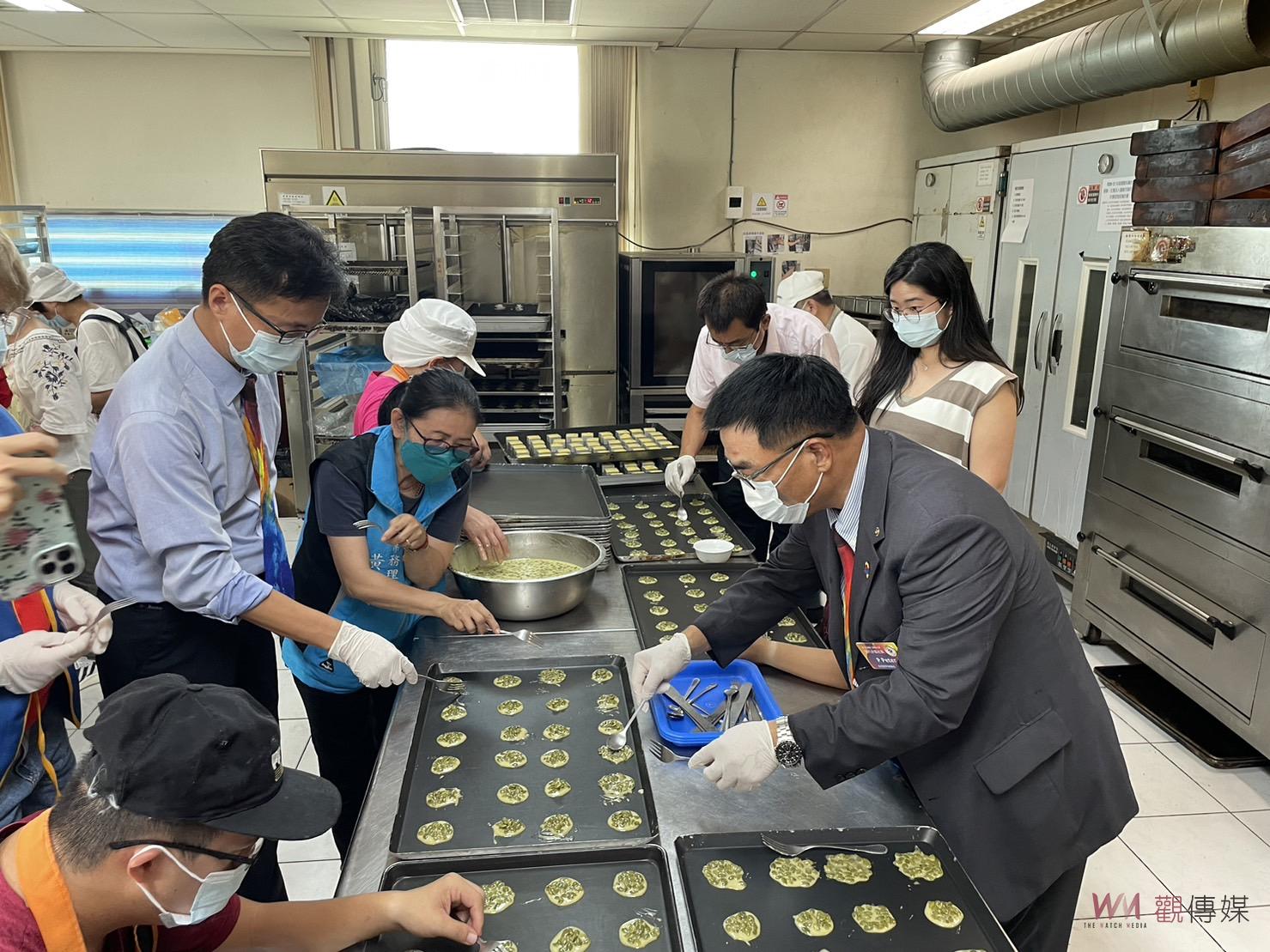 扶輪社贊助腦麻烘焙設備　延續服務與愛　 - https://www.watchmedia01.com