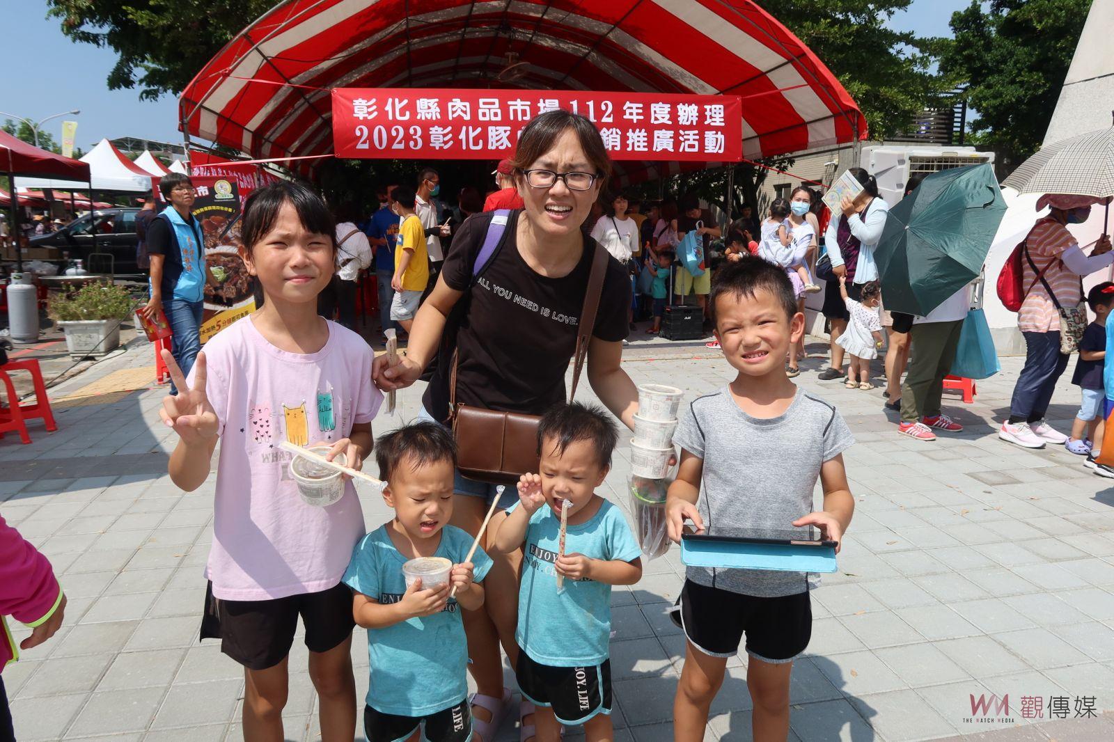 影／彰化豚肉節　阿振肉包大胃王PK賽烤大豬藥膳排骨美食品嚐　 - https://www.watchmedia01.com