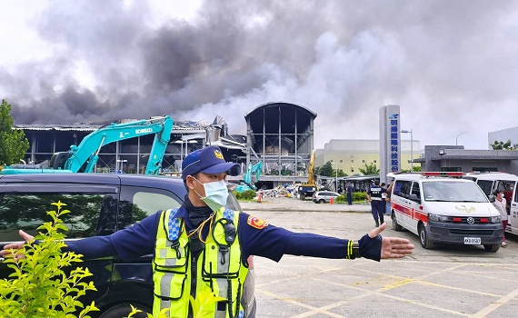 明揚違規貯放過氧化物3千公斤 爆炸傷亡慘重追究到底 - https://www.watchmedia01.com