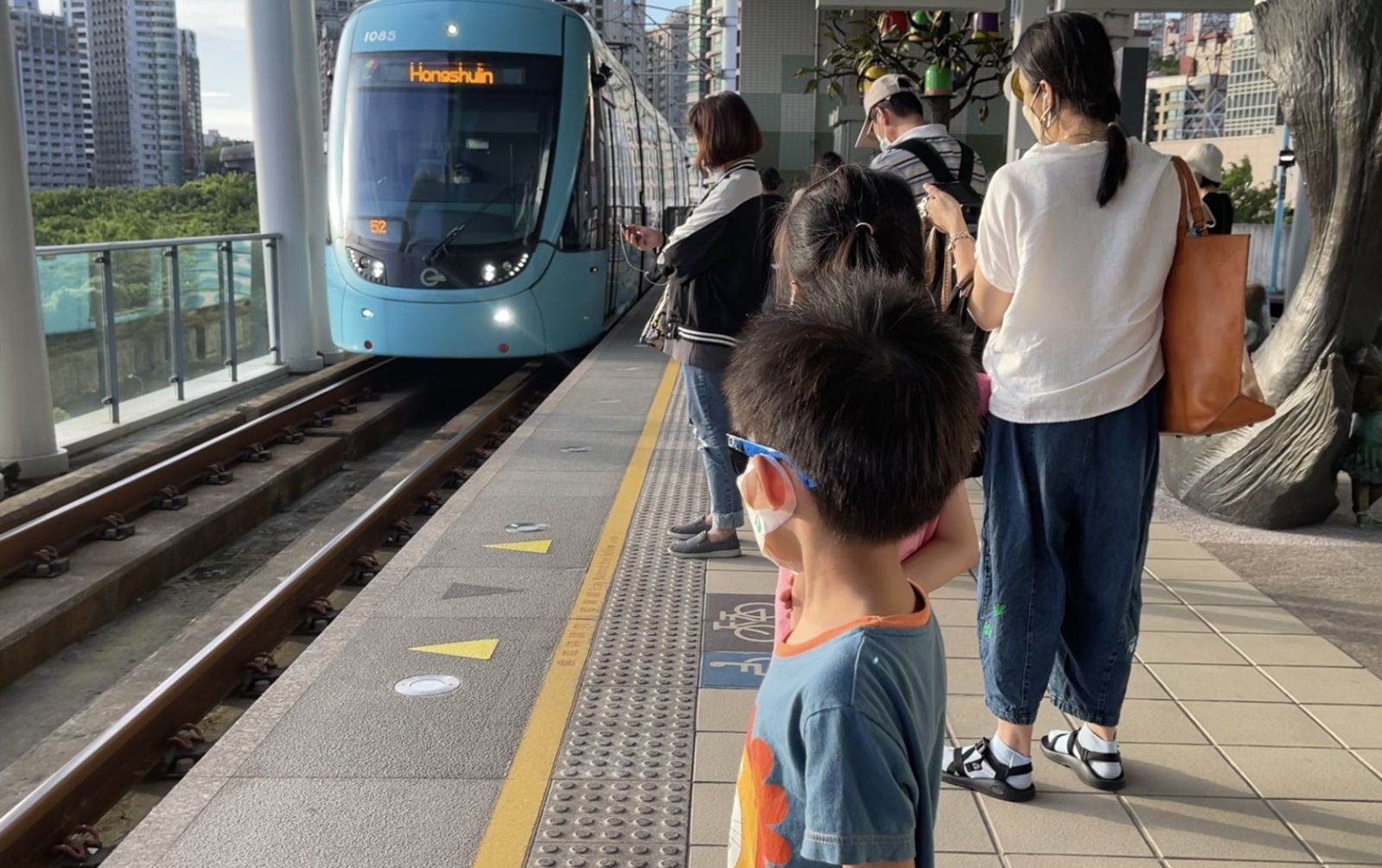 捷運三環六線幸福列車　新北營運32公里運量增7倍 - https://www.watchmedia01.com