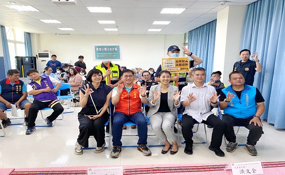 卡努風災救助金 南投縣長許淑華赴仁愛鄉關心災後重建情形 - https://www.watchmedia01.com