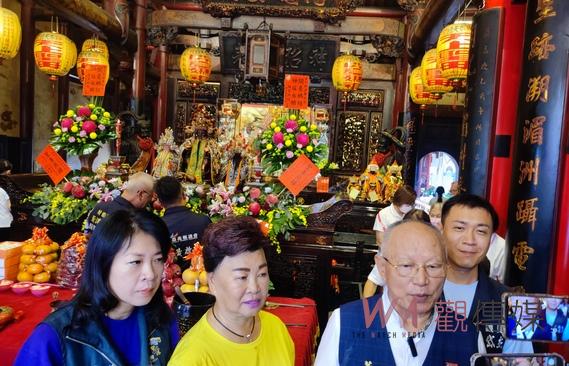 新港奉天宮媽祖契子女歡度中秋 每年回宮團聚吃平安圓 - https://www.watchmedia01.com
