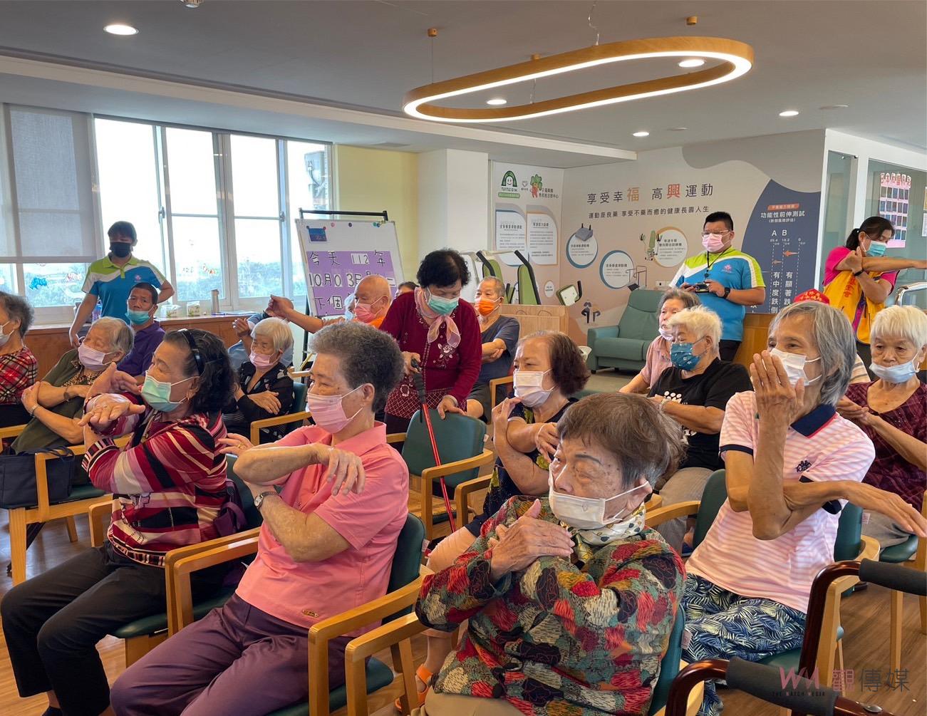 影／長照一家親！福興鄉同安社區關懷據點到秀和苑日照中心表演 - https://www.watchmedia01.com