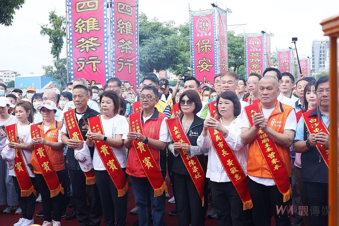 白沙屯媽祖蒞嘉賜福　上萬香燈腳徒步贊香 - https://www.watchmedia01.com