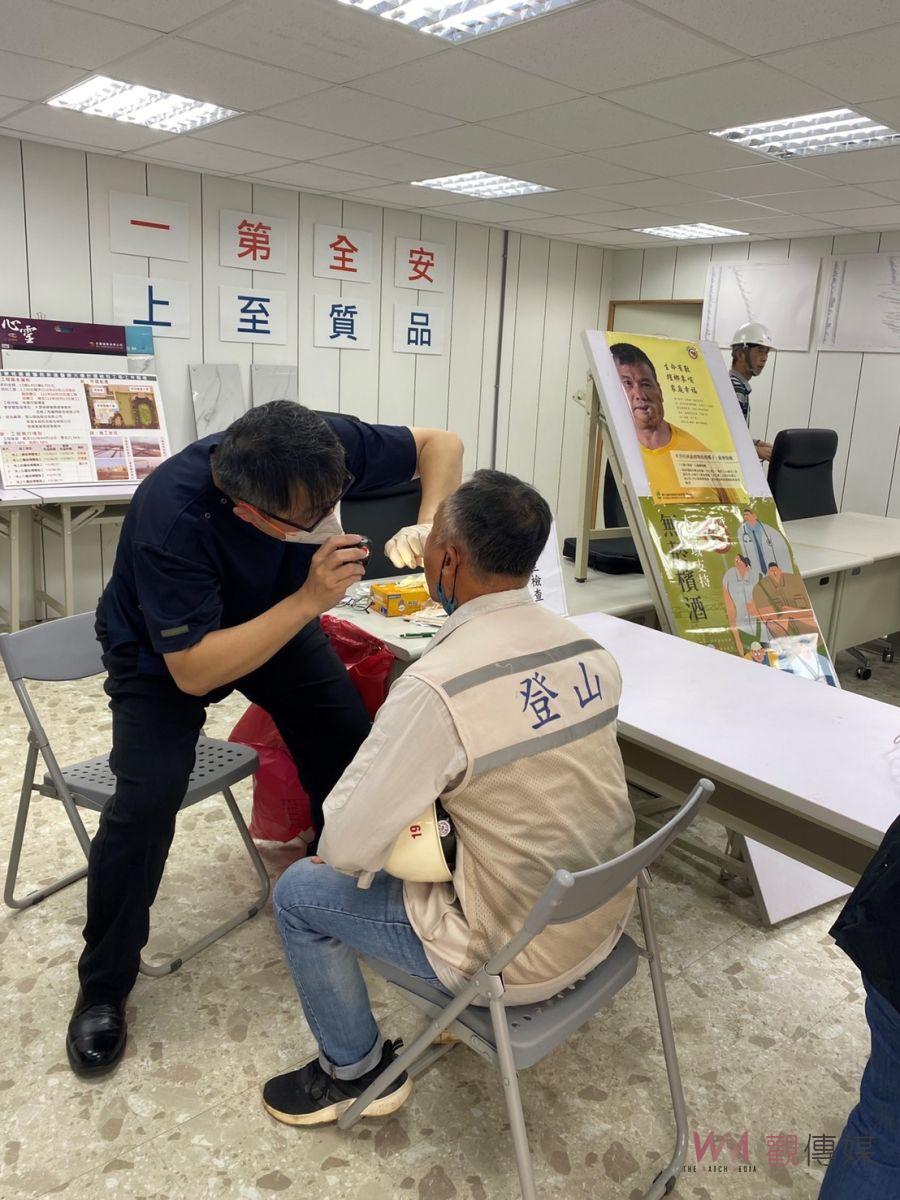 全力投入醫療公益 國軍桃園總醫院前往營造工地防癌篩檢 - https://www.watchmedia01.com