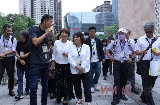 嘉市府北上參訪有涉騷人同行導覽 郭定緯議員質詢轟觀感差 - https://www.watchmedia01.com