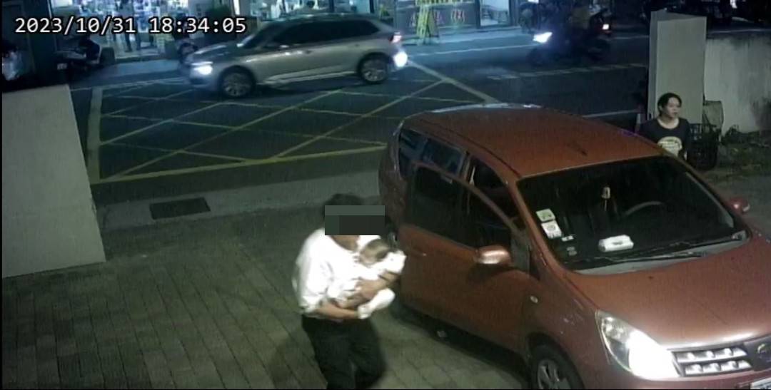 影／急急如律令！4月大女嬰昏迷　鹿警即刻開道救援送醫 - https://www.watchmedia01.com