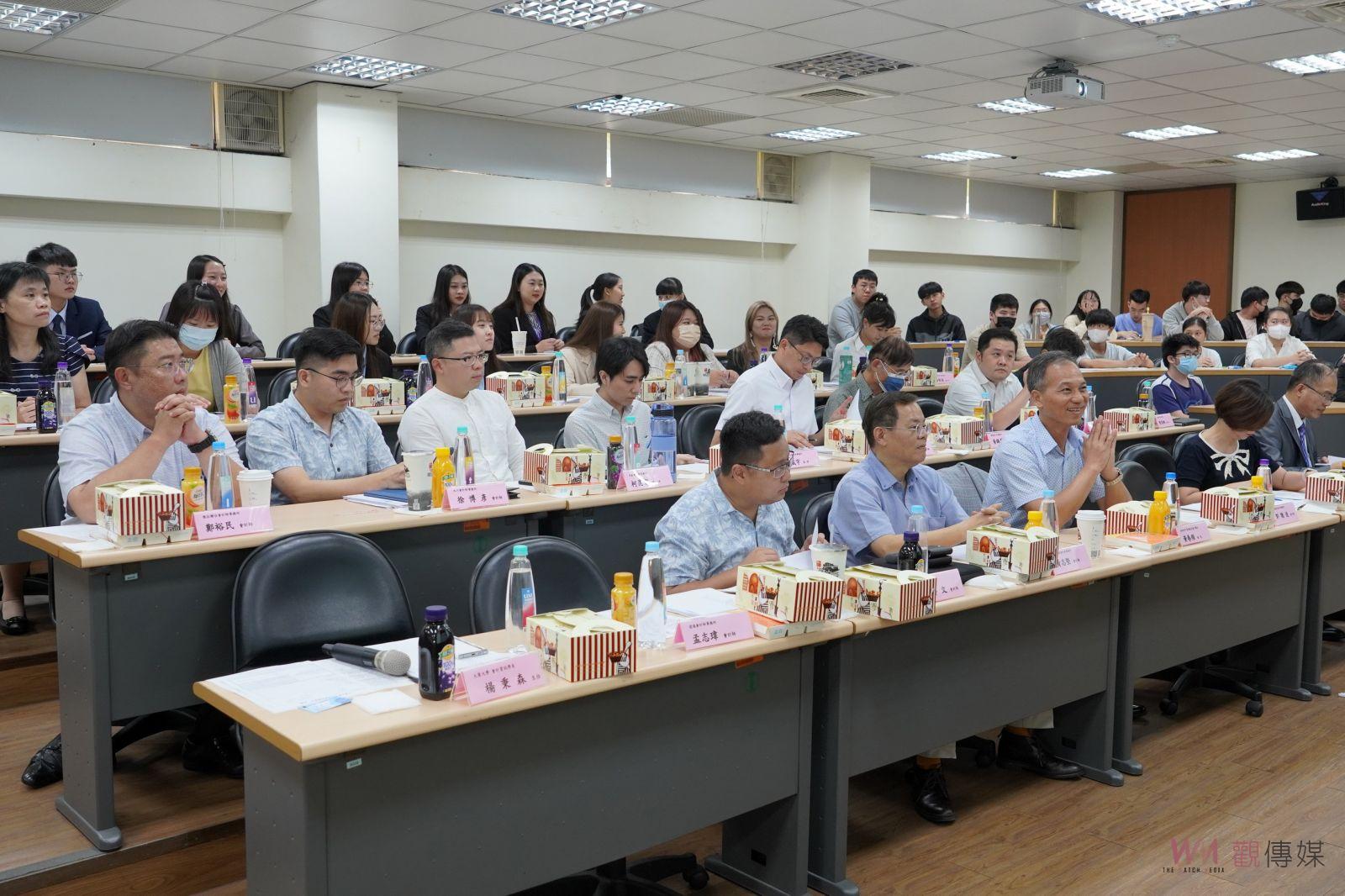 影／大葉大學會計資訊學系攜手台中市會計師公會　學生未畢業即就業 - https://www.watchmedia01.com