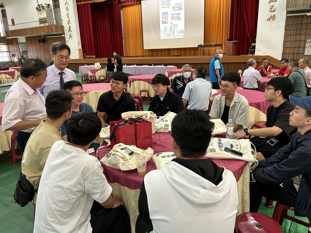 秀水高工電機科同學會 科友回娘家與師長重溫高校生的好時光 - https://www.watchmedia01.com