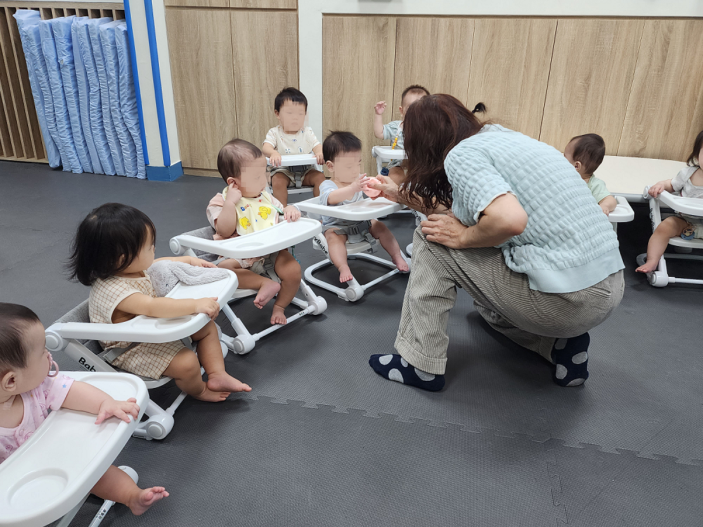 屏東美式托嬰「飛閱家庭式托嬰中心」 首創適齡適性的認字閱讀遊戲 - https://www.watchmedia01.com