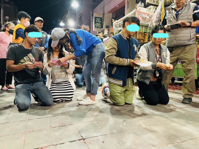 配天宮《海表聖會》第五天　巡安駐駕布袋嘉應廟掀起求花熱潮 - https://www.watchmedia01.com