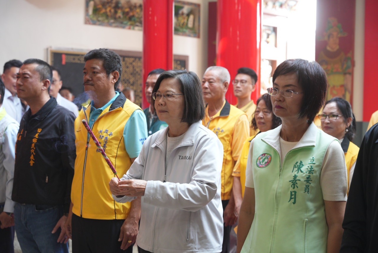 （有影片）／蔡英文彰化輔選　讚揚陳素月「尚骨力」　美德贏台灣！ - https://www.watchmedia01.com