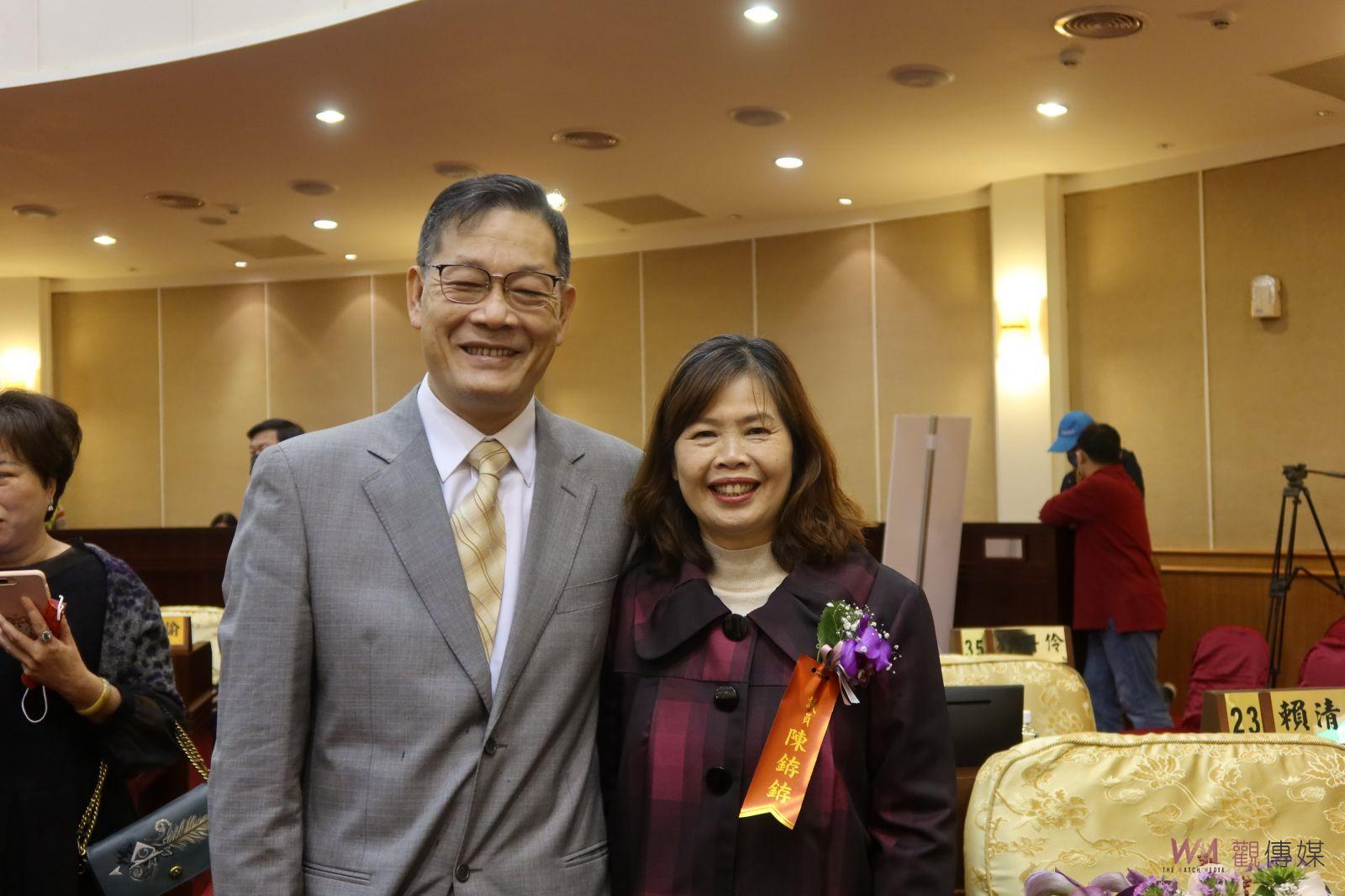 台灣民眾黨彰化縣議會黨團「滅團」！陳銌銌提出退黨聲明 - https://www.watchmedia01.com