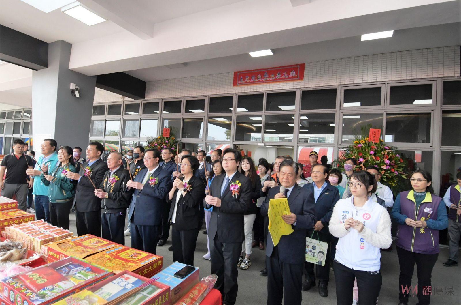 （有影片）／福興鄉大喜事！鄉公所辦公廳舍及鄉立粘銘紀念圖書館「入厝」 - https://www.watchmedia01.com