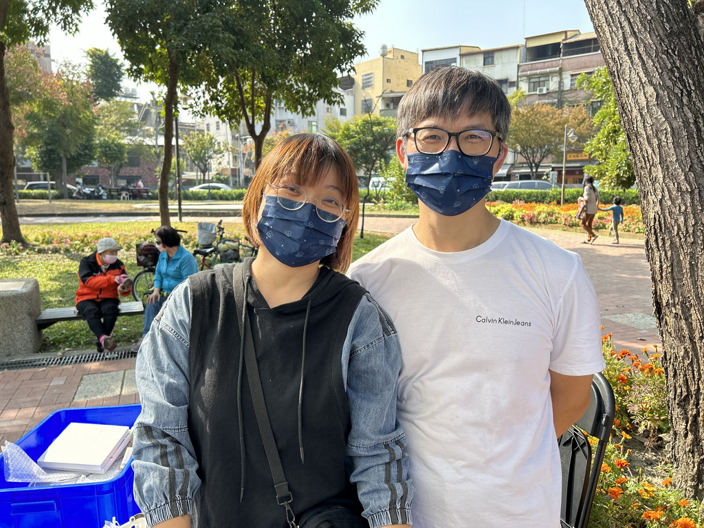 創青吳政昇公仔組合點子到位 幸福溫暖窩假日擺攤門庭若市 - https://www.watchmedia01.com