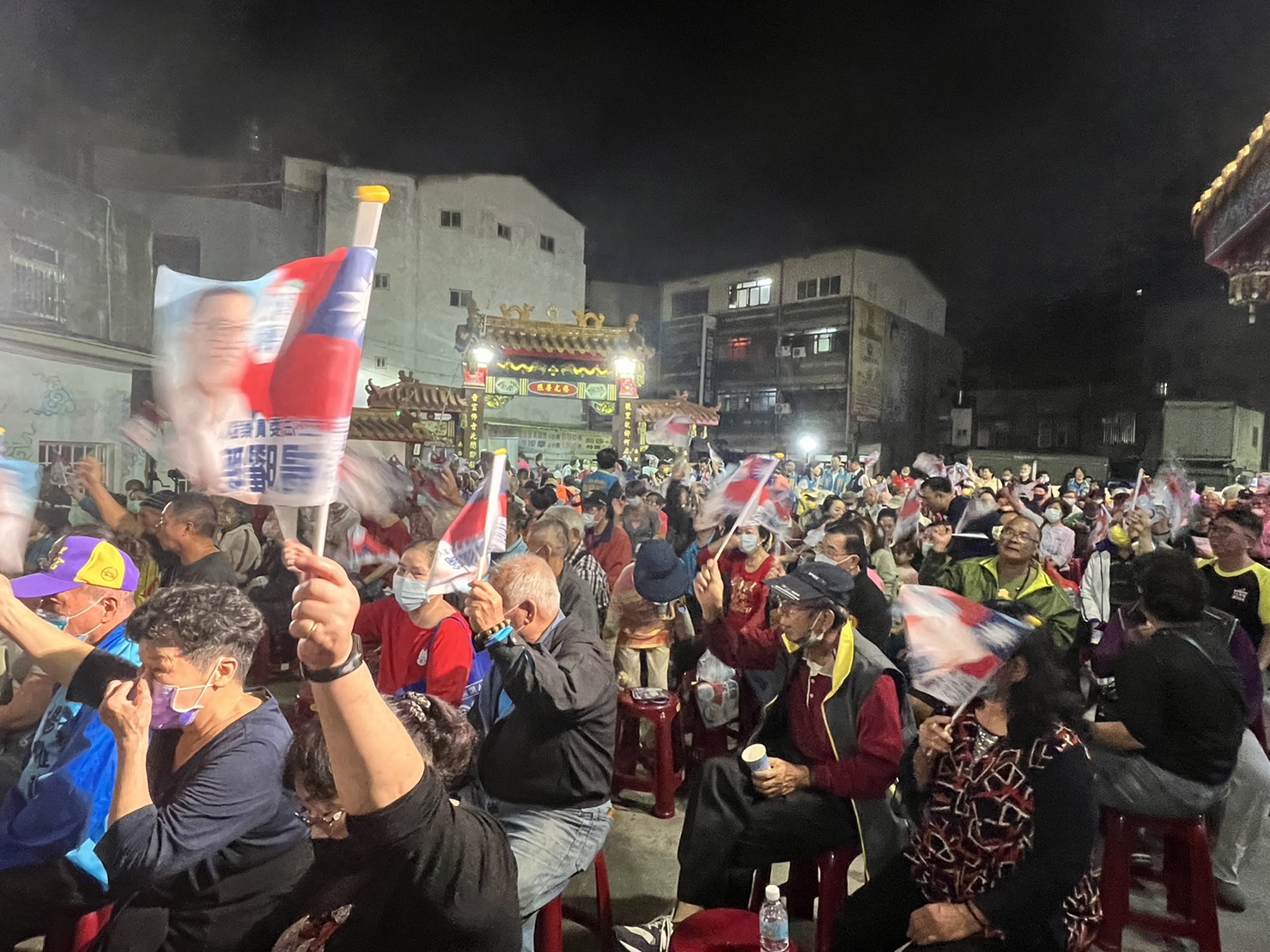 （有影片）／楊曜聰南區問政說明會會場爆滿　龍介仙戲謔民進黨廢除特偵組 - https://www.watchmedia01.com