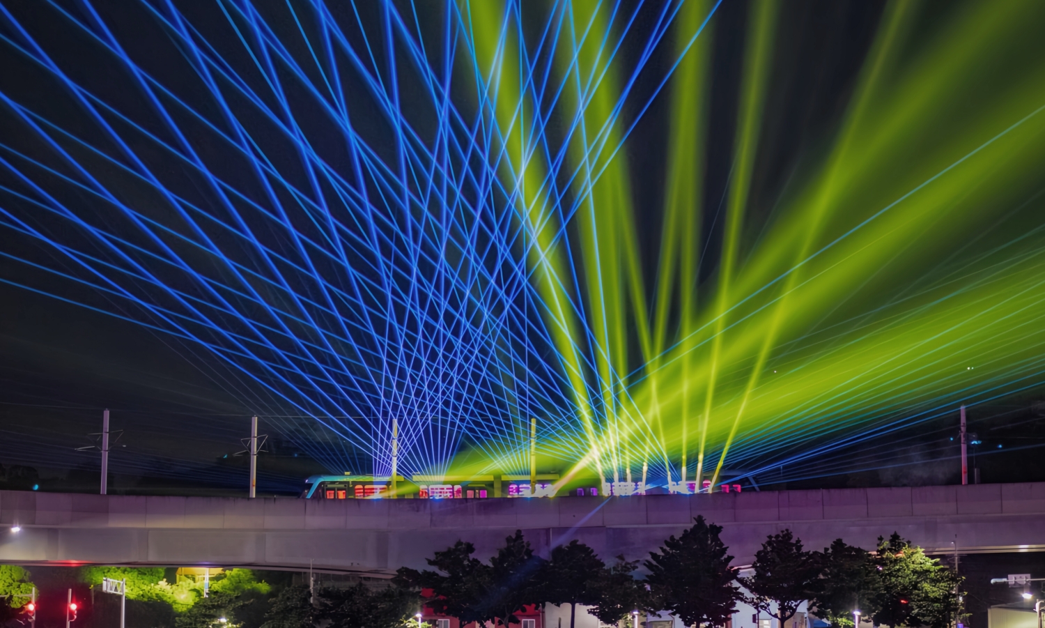新北捷運光影列車秀移師安坑 12月16、17日閃耀登場 - https://www.watchmedia01.com