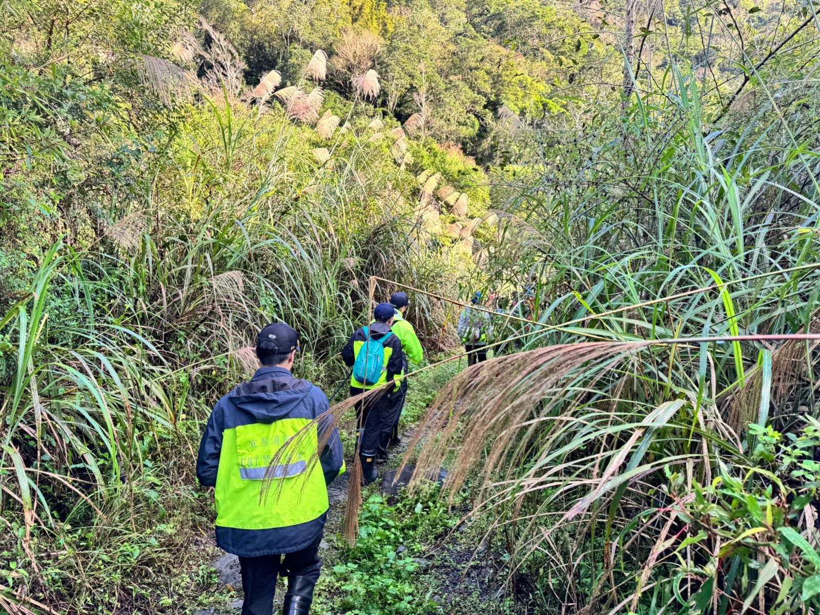 男子登東阿玉山迷路 宜縣消防局出動大批人力漏夜搜尋終獲救 - https://www.watchmedia01.com