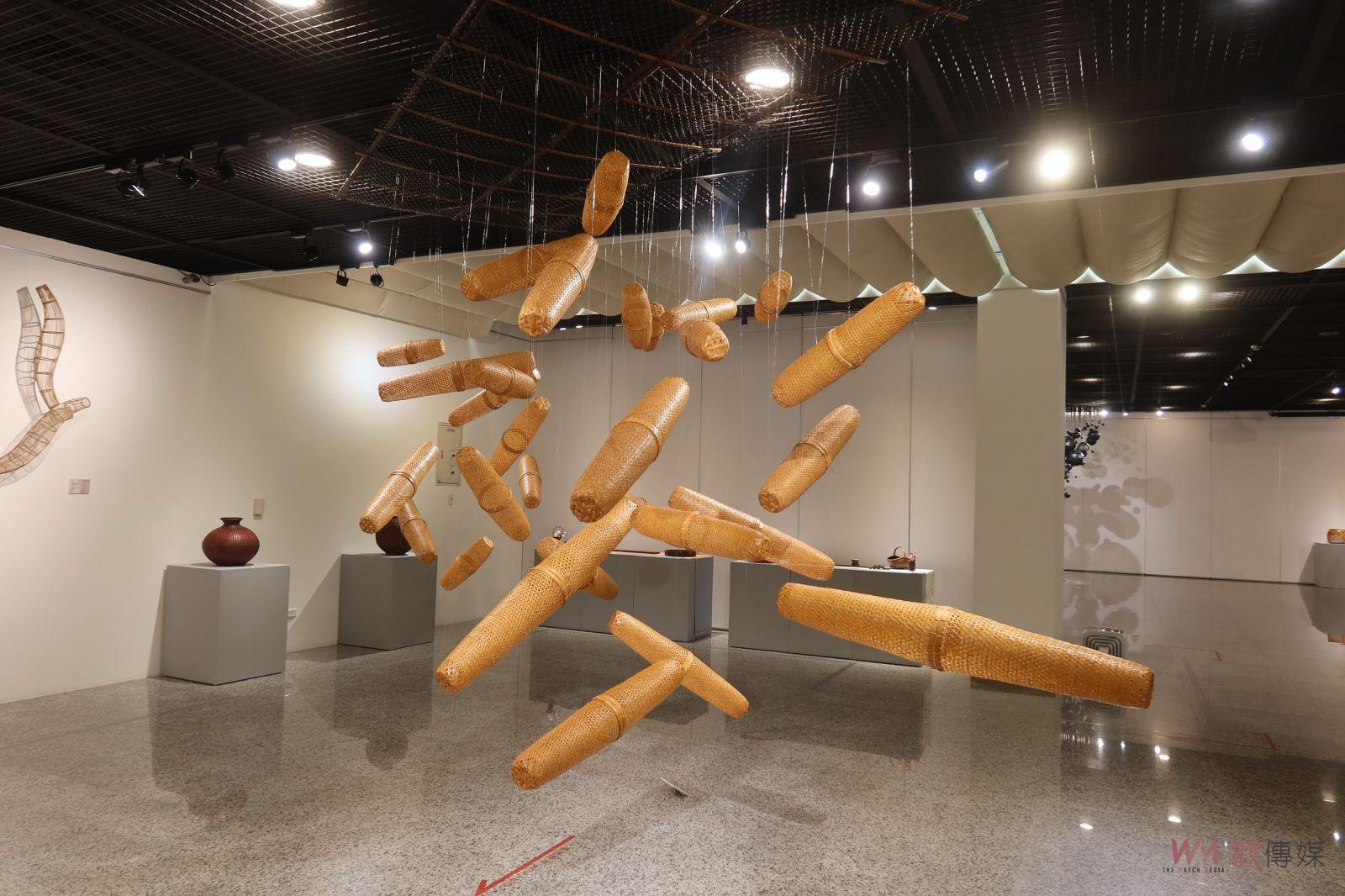 （有影片）／巧手撫竹五十載！林秀鳳「撫竹．50」展現薪傳竹編工藝之美 - https://www.watchmedia01.com
