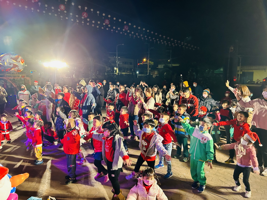 員東國小60週年校慶首部曲 幼兒園聖誕Party點亮員東人高IQ - https://www.watchmedia01.com