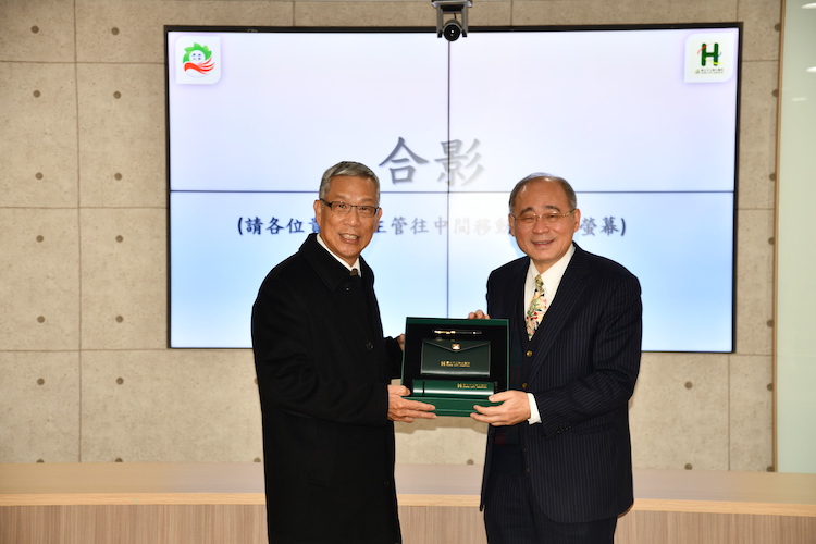 兼顧就學與就業　康寧大學與北市聯醫產學合作學生獲頒獎助金 - https://www.watchmedia01.com