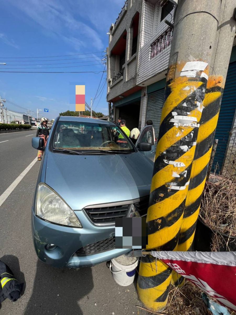 溪湖鎮彰水路發生離奇車禍　70歲男子不明原因撞電線桿身亡 - https://www.watchmedia01.com