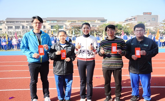 南投縣草商職校運動會縣長許淑華親臨致詞 鼓勵學子申請出國獎助金 - https://www.watchmedia01.com