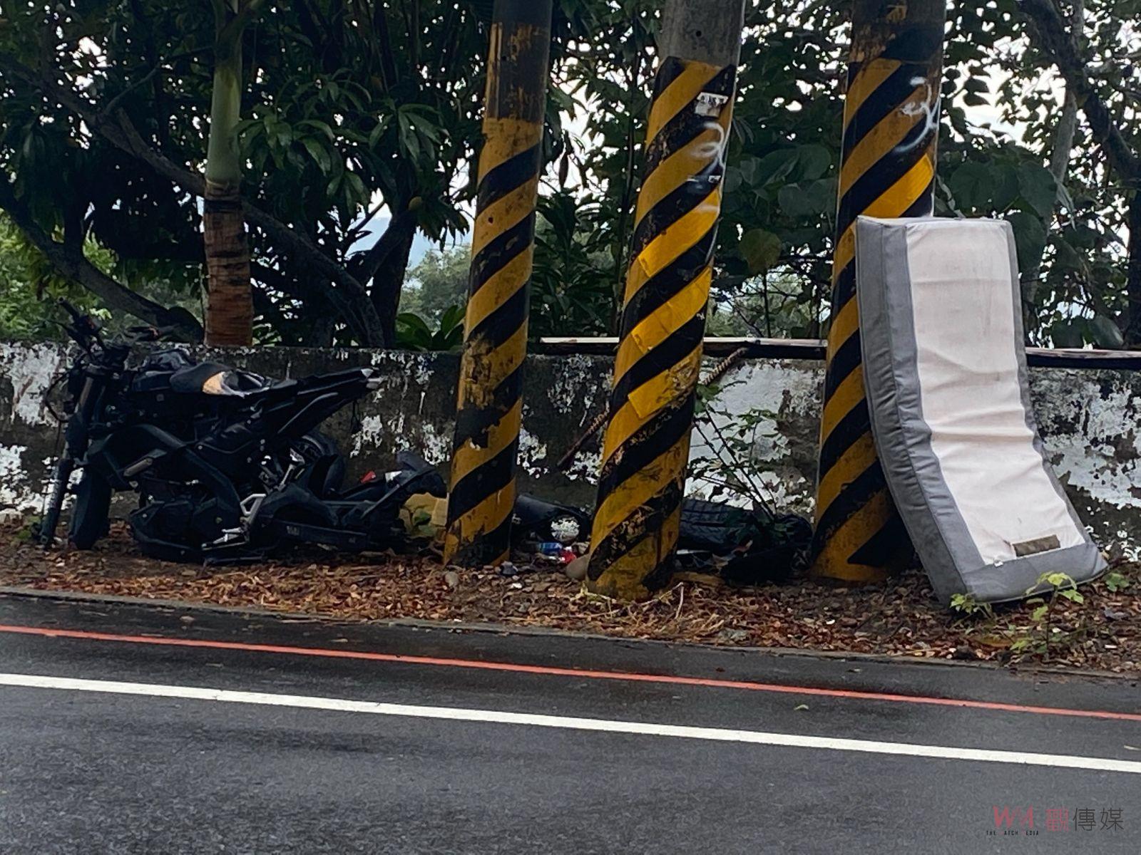 （有影片）／創意防撞墊！彰化139線7.2K '死亡彎道」前現大床墊 - https://www.watchmedia01.com