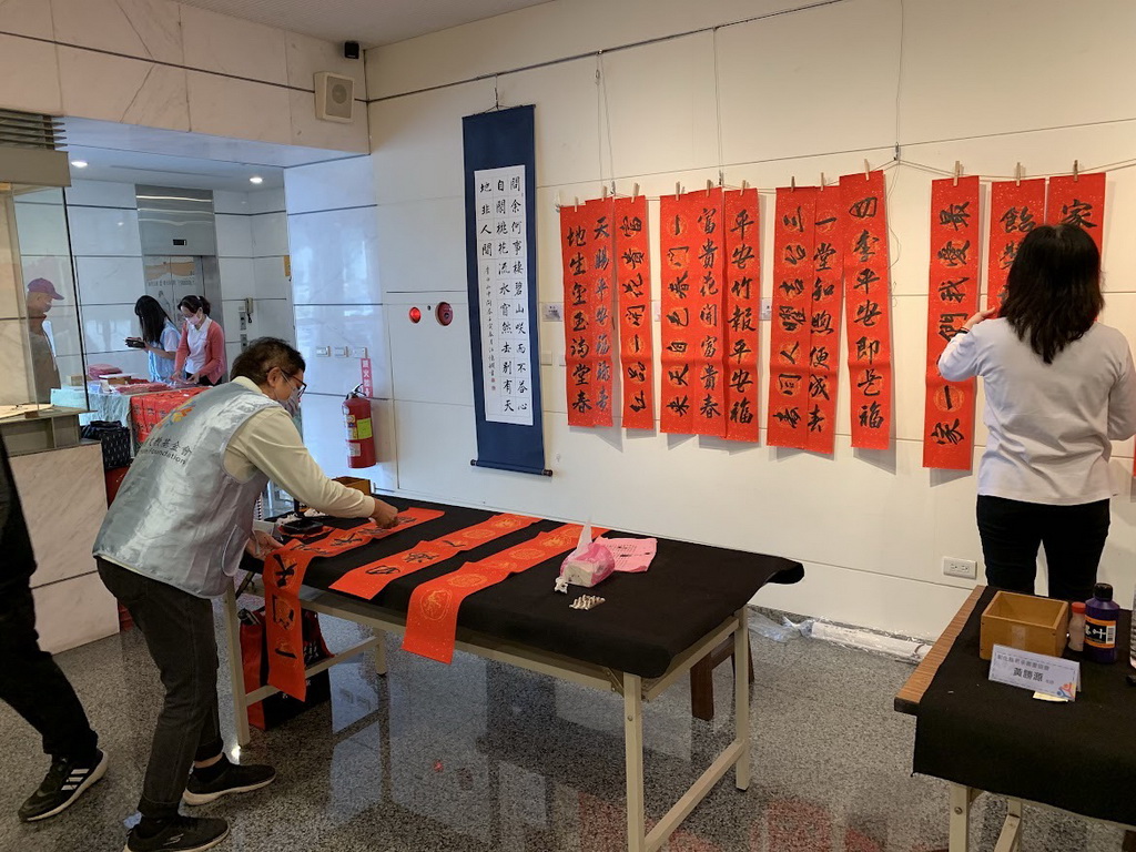 彰化縣君承書畫協會聯展 龍飛墨舞在成美藝廊書畫展現新氣象 - https://www.watchmedia01.com