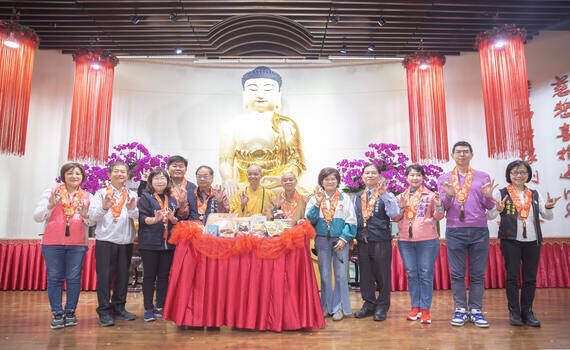 寒冬送暖關懷中市福田戶！惠中寺傳揚人間有情佛光有愛 - https://www.watchmedia01.com