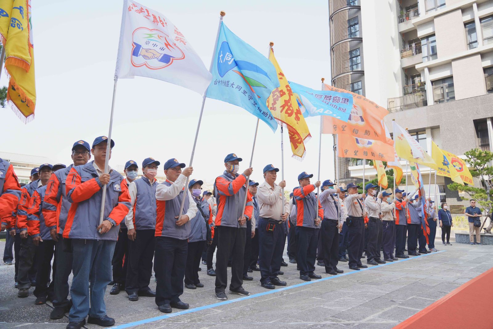 中市里守望相助隊添新血、女力 300名隊員齊聚誓師 - https://www.watchmedia01.com
