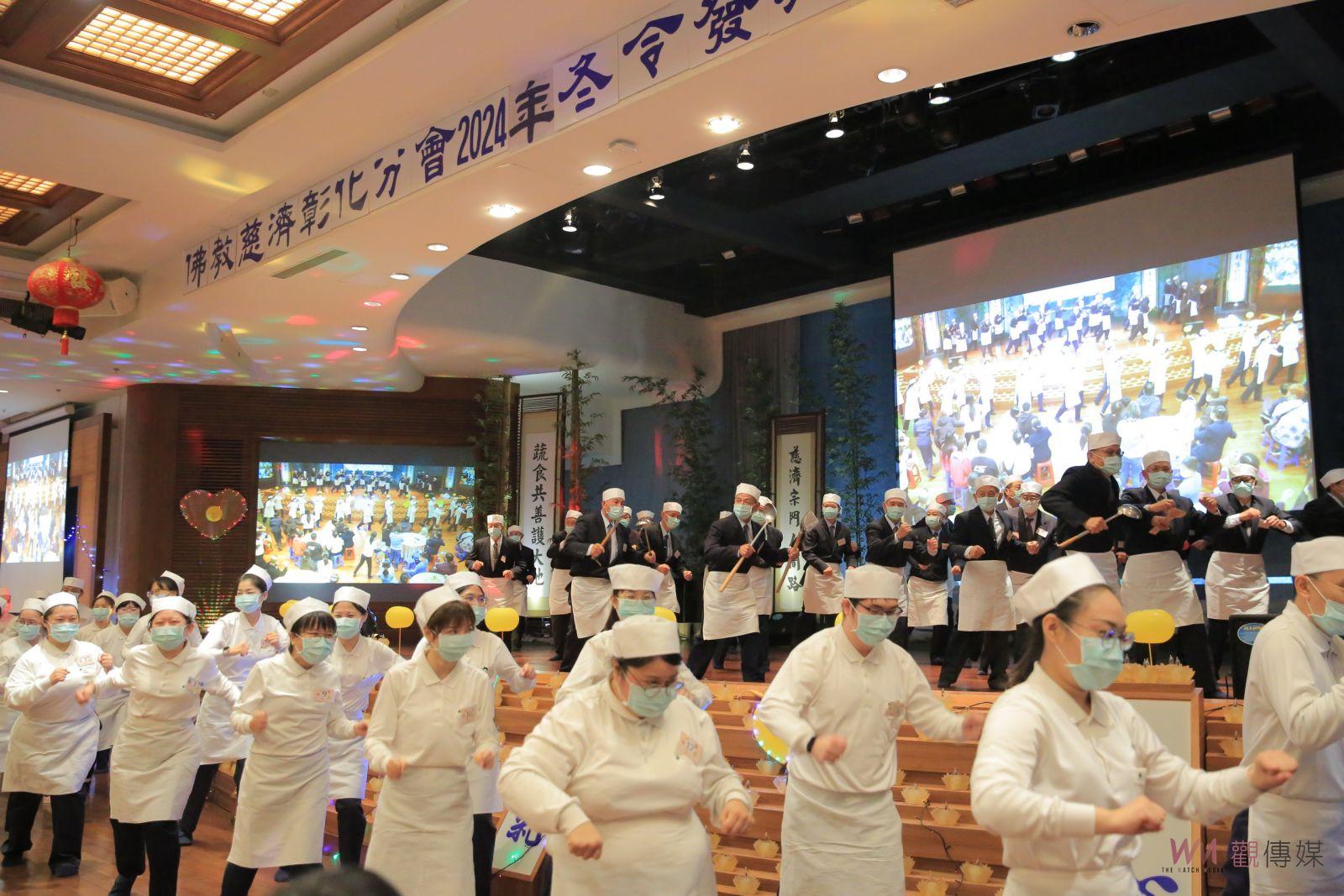 （有影片）／歲末年終關懷　彰化慈濟邀請照顧戶冬令發放圍爐 - https://www.watchmedia01.com