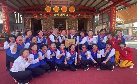 造福鄉親支持消防護家園！ 中市霧峰天顯宮捐贈消防救災器材 - https://www.watchmedia01.com