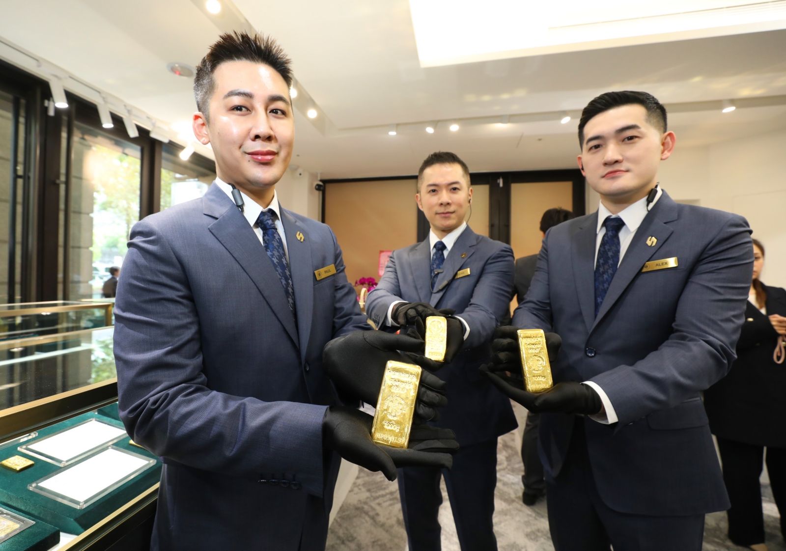 看準中部消費力！專賣國際精品黃金條塊集團「聖巨金業」插旗台中豪宅區！ - https://www.watchmedia01.com