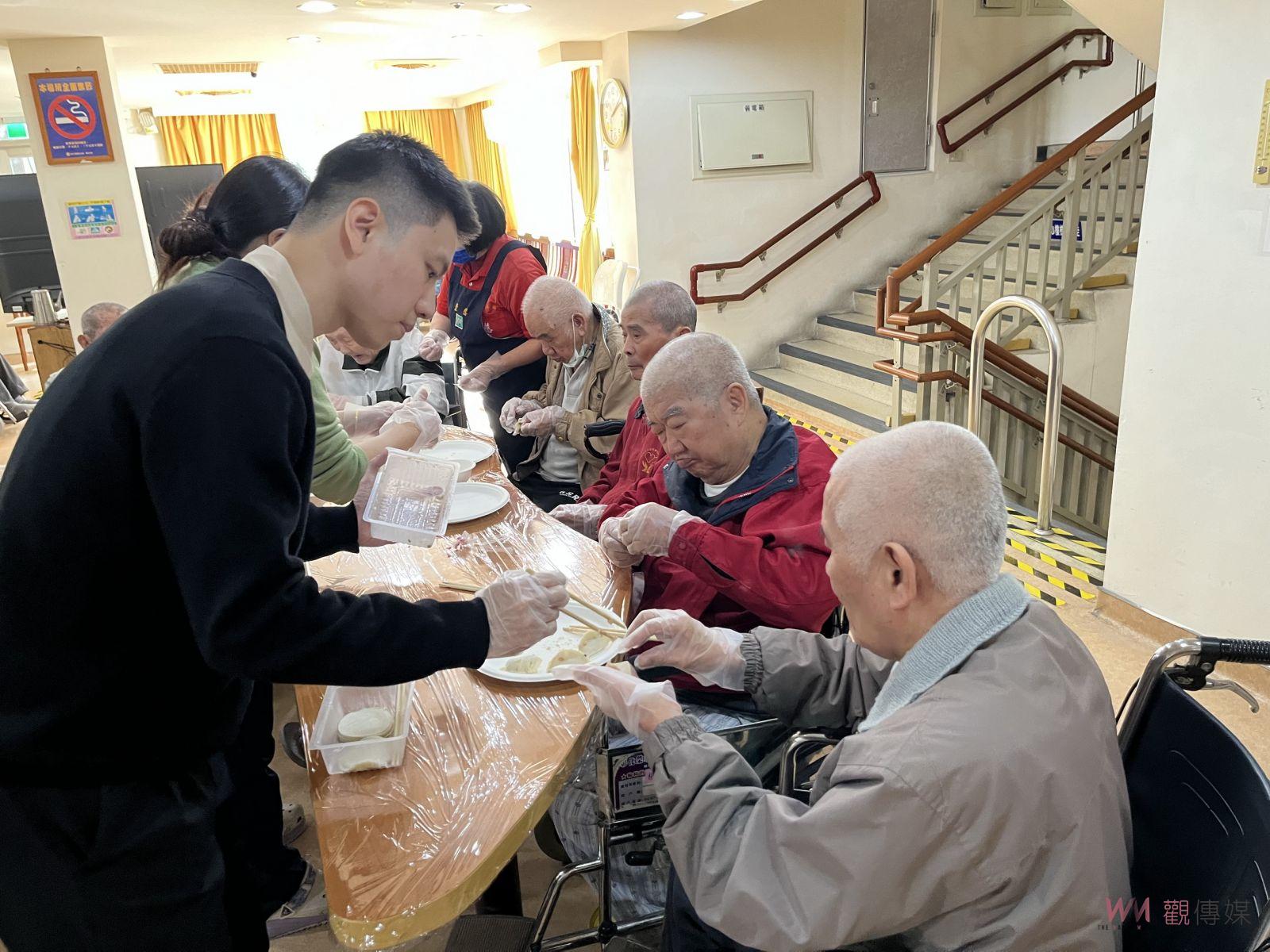 喜迎金龍年認識吉祥年菜　彰化榮家住民一起動手動餃 - https://www.watchmedia01.com