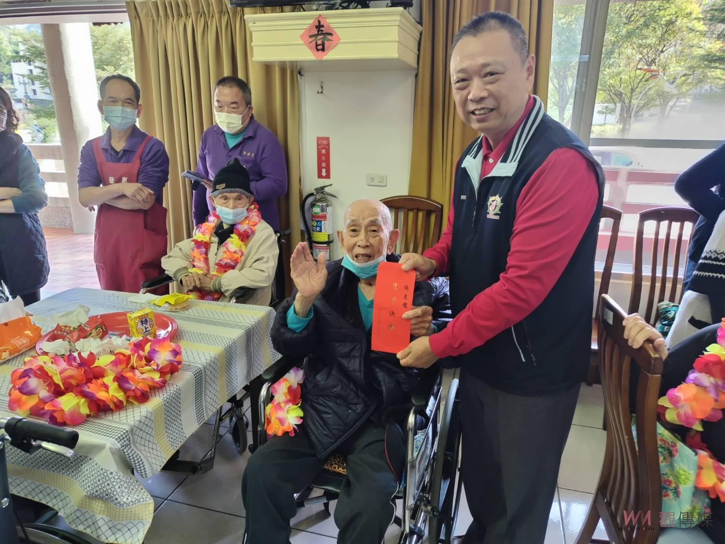 （有影片）／臺南樂透歌友會彰化榮家巡迴演唱會：懷念國語老歌　重燃青春之歌 - https://www.watchmedia01.com