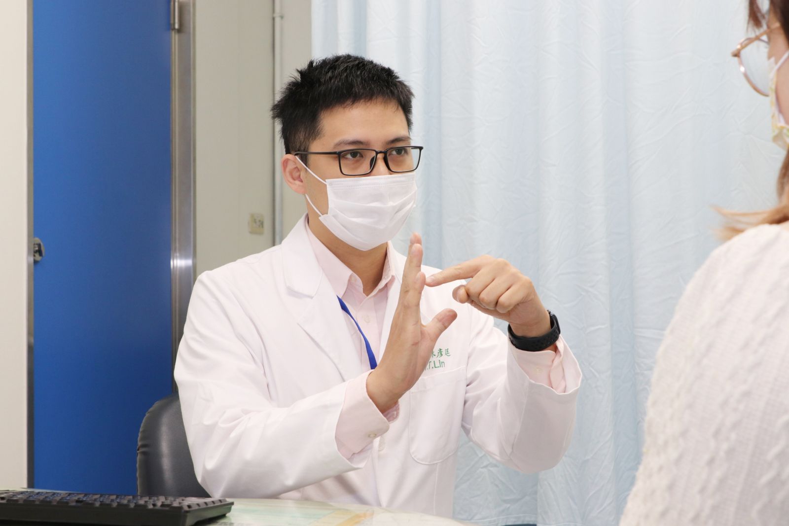 6旬婦長期貧血頭暈 檢查竟發現胃腫瘤 - https://www.watchmedia01.com