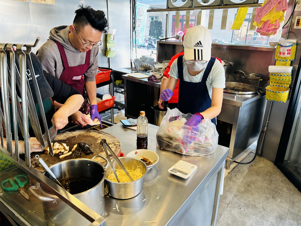 美食名店第二代創青賴俊瑋開分店 大村當歸鴨在員林滿足更多人的味蕾 - https://www.watchmedia01.com
