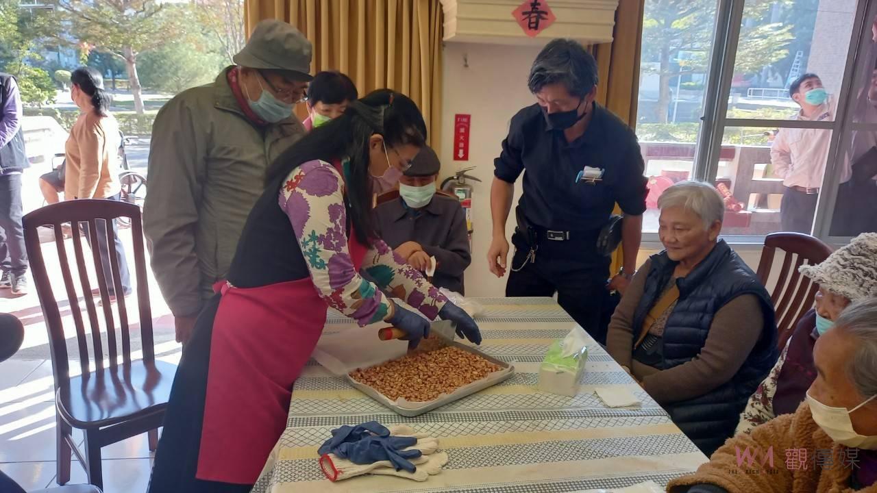 （有影片）／花生酥糖烘焙樂　老有所學老有所樂：彰化榮家長輩春節手作活動 - https://www.watchmedia01.com