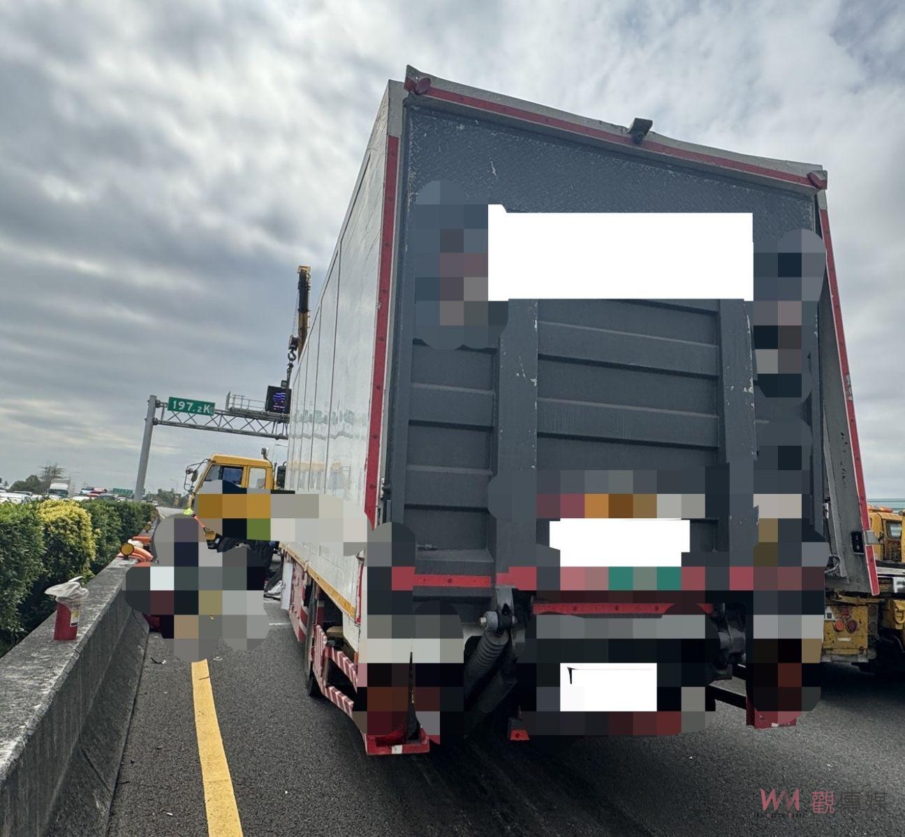 （有影片）／國道1號7車連環撞釀1死1傷　駕駛找胞弟冒名頂替遭聲押 - https://www.watchmedia01.com