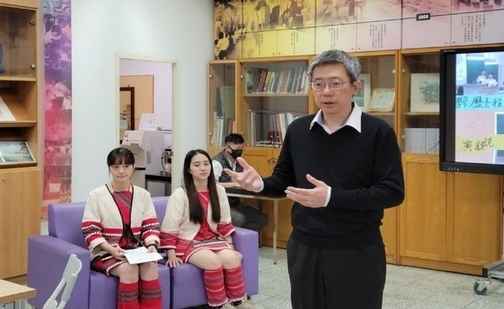 空姐轉職！考取臺中教育大學原民公費生　圓夢回部落小學教書 - https://www.watchmedia01.com