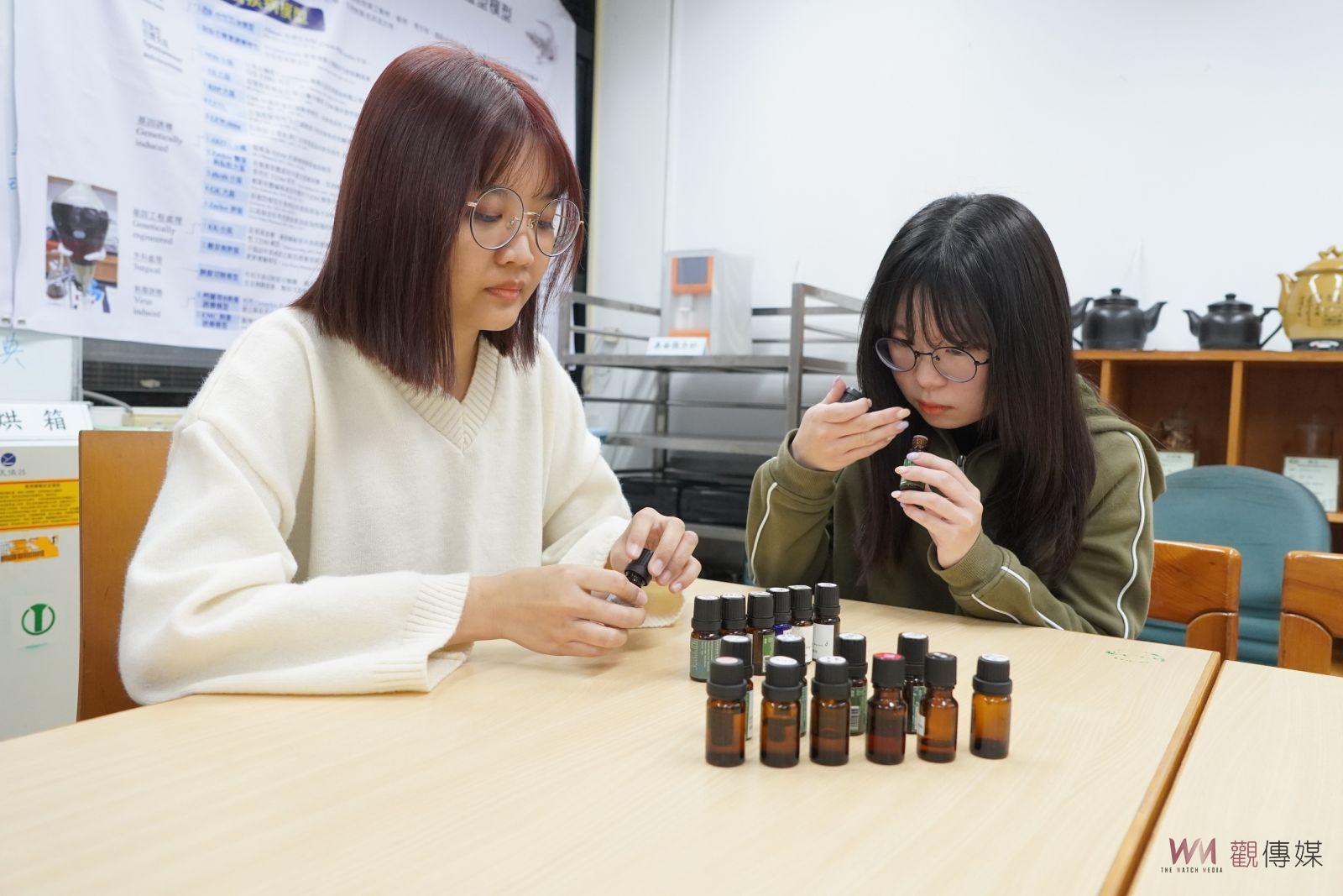 （有影片）／大葉大學藥保系9生考取澳洲皇家芳療師協會初階證書 - https://www.watchmedia01.com