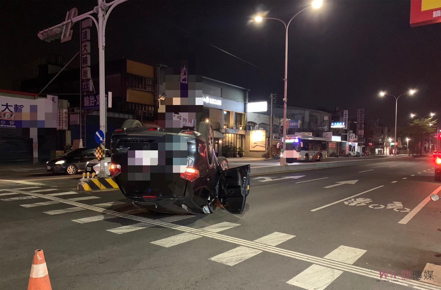 （有影片）／田尾鄉台一線和民生路交叉口　駕駛撞上分隔島1家5口3傷 - https://www.watchmedia01.com