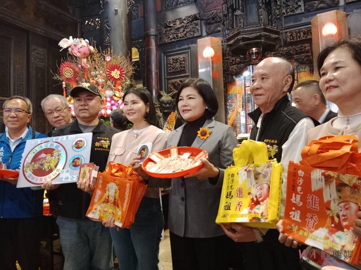 （有影片）／前往北港進香人數突破16萬 今抽出兩頂迷你粉紅神轎送給香燈腳 - https://www.watchmedia01.com