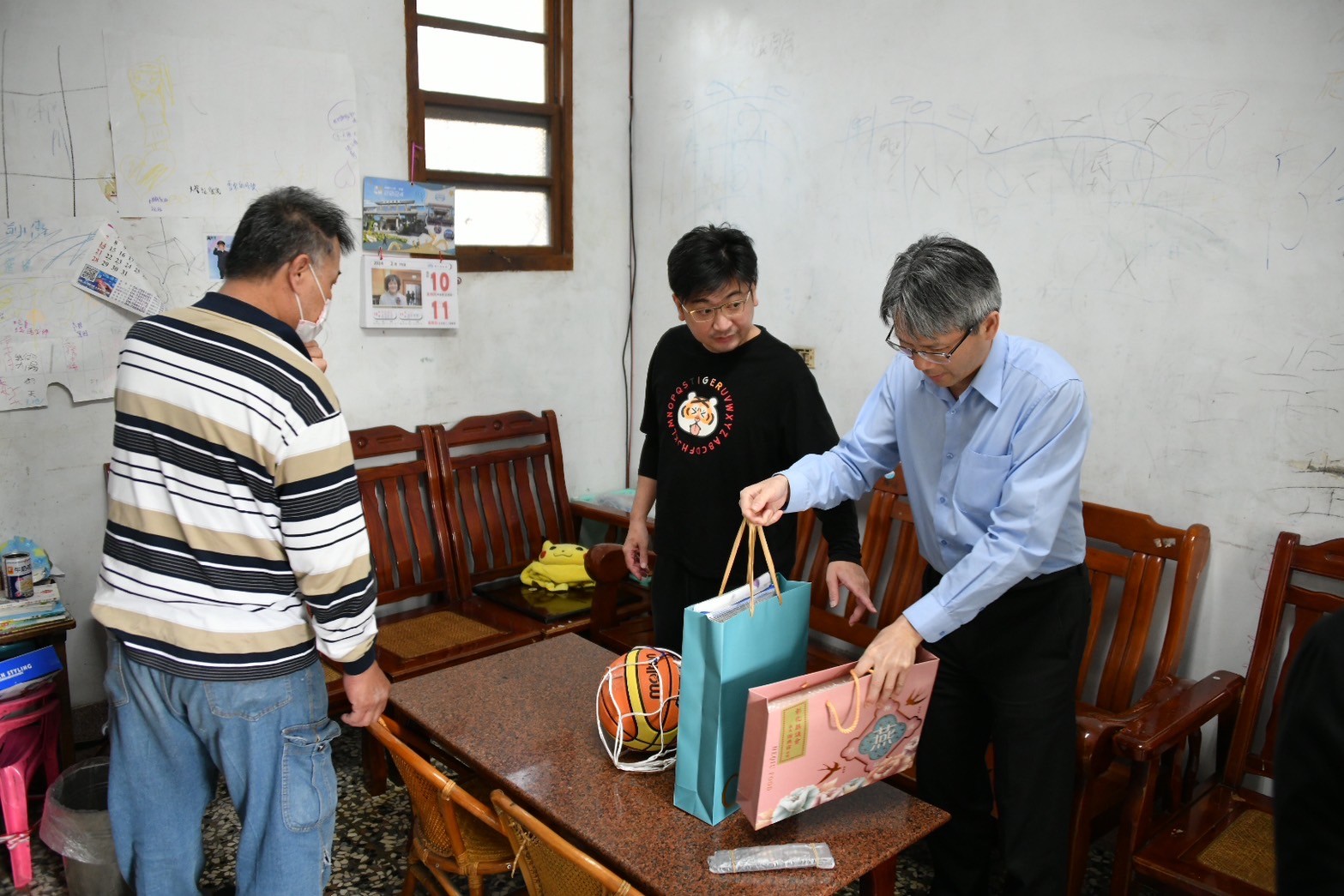 老翁無照駕駛釀車禍！陳姓姐弟三人遇難　議長謝典林獻關懷 - https://www.watchmedia01.com