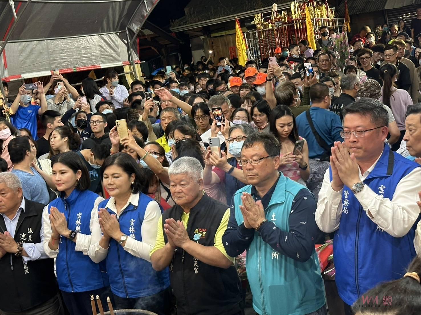 虎警恭迎白沙屯媽祖　同步交安、防詐宣導守護「香燈腳」 - https://www.watchmedia01.com