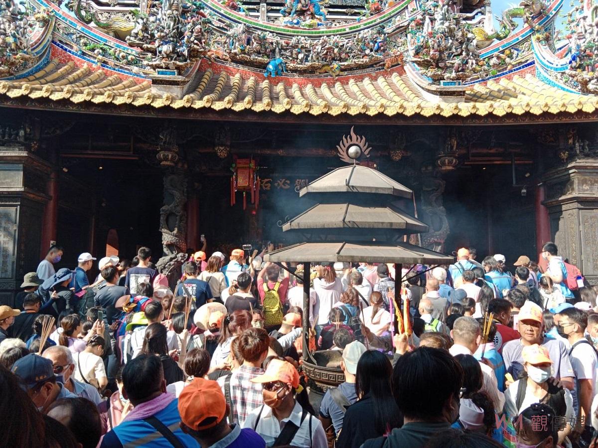 白沙屯媽祖、山邊媽祖鑾駕抵達北港朝天宮 數十萬信徒齊聲高喊「進哦！」 - https://www.watchmedia01.com